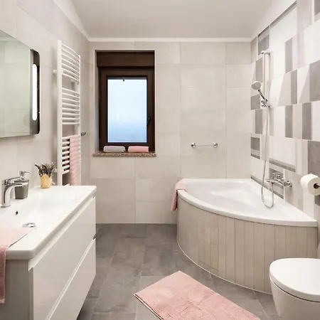 Luxurious In Дом отдыха *